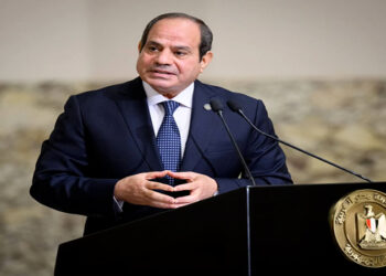 السيسي: الأعباء ثقيلة والتحديات جسيمة ولكننا لن نحيد عن طموحتنا في وطن كريم