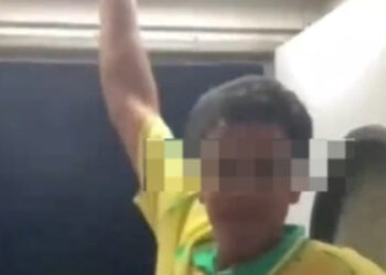 وزارة النقل تصدر بيان عاجل بشأن قيام شخص خلع وكسر لمبة أحد القطارات الروسية