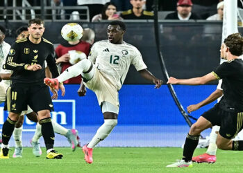 المكسيك تهزم المنتخب السعودي بثنائية وتصعد لنصف نهائي الكأس الذهبية