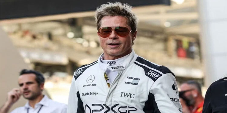 براد بيت يشعل حلبة سباق السيارات في F1