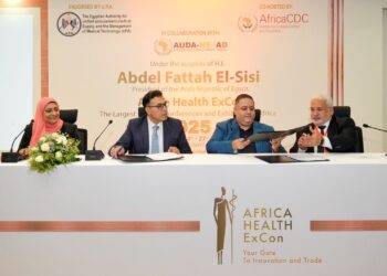 نادي صيادلة مصر يوقع بروتوكول تعاون ثلاثي للنهوض بمهنة الصيدلة عربيا وأفريقيا