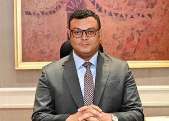 وزير الإسكان يُصدر قرارات إزالة لمخالفات بناء وتعديات بالقاهرة وبورسعيد الجديدتين والساحل الشمالي