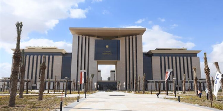 وزارة الخــارجية والهجرة تشدد على أهمية الالتزام بالقوانين المنظمة للسفر والهجرة والإقامة بكافة دول العــالم