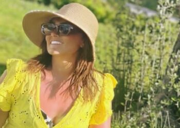 بشرى تتألق في أحدث جلسة تصوير