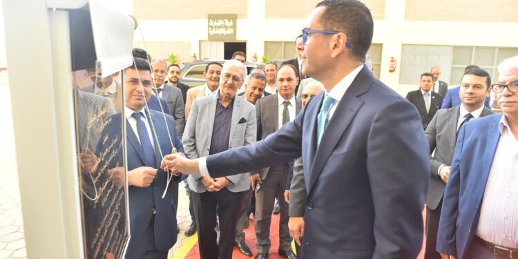 وزير الاستثمار  يفتتح مركز اختبارات القدرة الإطفائية وأجهزة الإطفاء بالهيئة العامة للرقابة على الصادرات والواردات