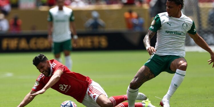 بالميراس يحرز الهدف الثاني في شباك الأهلي بكأس العالم للأندية