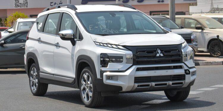 سيارة ميتسوبيشي اكسابندر موديل 2025