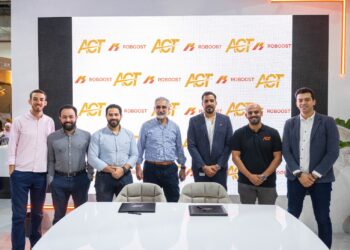 ACT تُوقع شراكة استراتيجية مع Roboost لدمج الذكاء الاصطناعي  في توصيل طلبات المطاعم