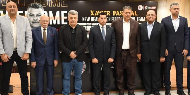 وزير الرياضة يشهد المؤتمر الصحفي لتقديم الإسباني خافيير باسكوال مديرًا فنيًا لمنتخب مصر لكرة اليد