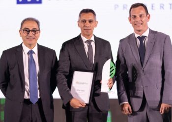 تكريم مصر إيطاليا العقارية بجائزة شنايدر إلكتريك للاستدامة 2024 في الشرق الأوسط وأفريقيا