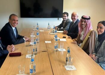 وزير الخارجية يلتقي بنظيره السعودي على هامش فعاليات منتدى أوسلو