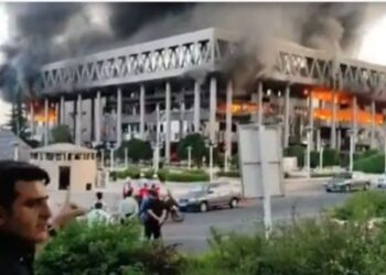 إعلام إيراني: حريق بمقر التليفزيون الإيراني