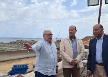 رئيس الجهاز المركزي للتعمير يتفقد مشروعات الطرق وتوسعة كورنيش الإسكندرية من المنتزه إلى فندق المحروسة