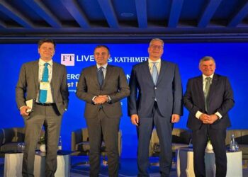 وزير البترول يشارك في قمة “تحول الطاقة: شرق البحر الأبيض المتوسط وجنوب شرق أوروبا” فى العاصمة اليونانية أثينا