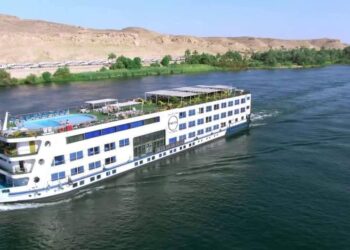 النقل تدعو شركات القطاع الخاص للاستثمار في قطاع النقل النهري بالتزامن مع تنفيذ خطة شاملة لتطوير القطاع