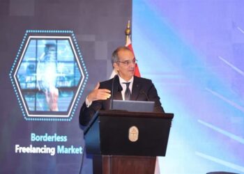 وزير الاتصالات: استثمار 2.7 مليار دولار منذ عام 2019 وحتى الآن لتطوير البنية التحتية