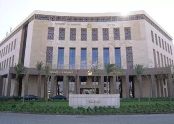 طرح الإصدار الثاني من الصكوك السيادية بمليار دولار رغم التحديات الراهنة بسبب التحسن الكبير فى الأوضاع الاقتصادية