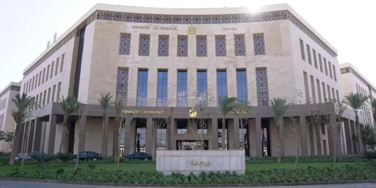 طرح الإصدار الثاني من الصكوك السيادية بمليار دولار رغم التحديات الراهنة بسبب التحسن الكبير فى الأوضاع الاقتصادية