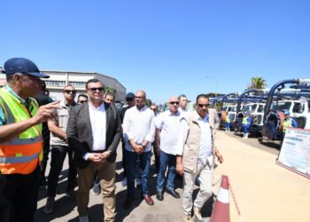 وزير الإسكان يتفقد محطة التنقية الشرقية لمعالجة الصرف الصحي بمحافظة الإسكندرية