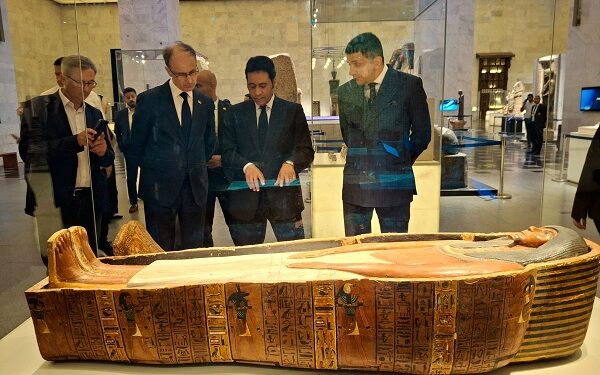 رئيس وزراء جمهورية صربيا يزور المتحف المصري الكبير ومتحف الحضارة ومنطقة الأهرامات