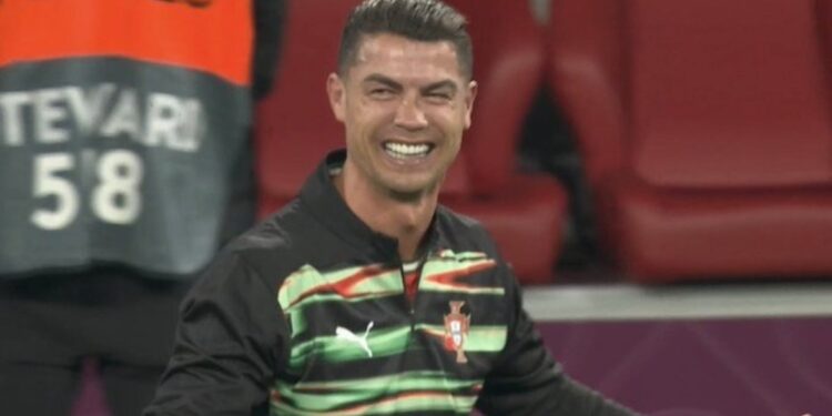 بكاء رونالدو بعد تتويج البرتغال بلقب دوري الأمم الأوروبية