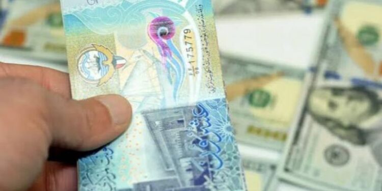 أسعار الدينار الكويتى في مصر اليوم الجمعة