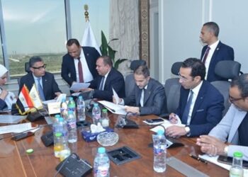 وزير التموين والتجارة الداخلية يلتقي بعدد من أعضاء مجلسي النواب والشيوخ