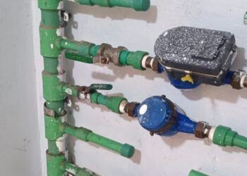 حملات على وصلات المياه الخلسة بمدينتي دمياط الجديدة والسادات وخطة للترشيد بالسويس الجديدة