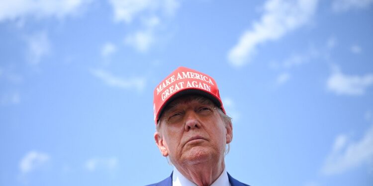 ترامب: نفذنا 3 هجمات ناجحة على منشآت فوردو ونطنز وأصفهان