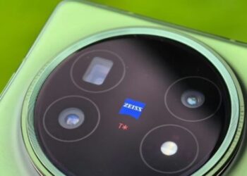 فيفو تطلق هــاتف Vivo X Fold 5 القابل للطي