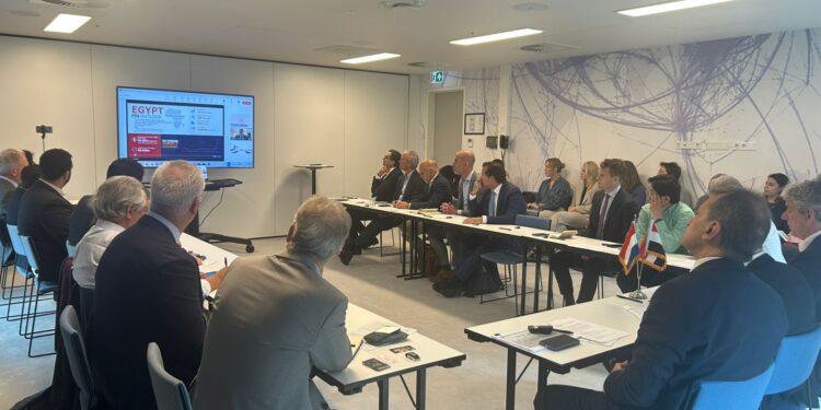 الهيئة العامة للاستثمار والمناطق الحرة تحصل على شهادة الأيزو لجودة التدريب