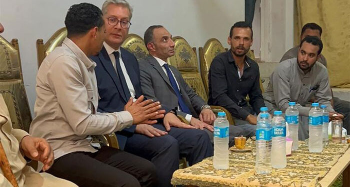 وزير البترول يقدم واجب العزاء في شهيد الشهامة بمحطة بنزين العاشر من رمضان