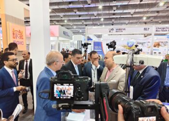 بايو وادي تطلق أول أجهزة مراقبة مرضى بتكنولوجيا مصرية.. وتصنع بمكون محلي بنسبة 70%