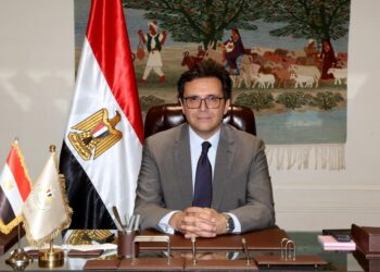وزير الثقافة يعلن إطلاق الخطة القومية لإحياء صناعة السينما وتحويل الأصول المعطّلة إلى منصات إنتاج حديثة