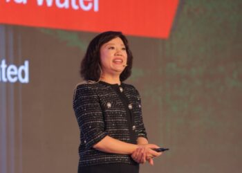 جاكلين شي: نبني سحابة تدعم التنمية وتحترم سيادة البيانات