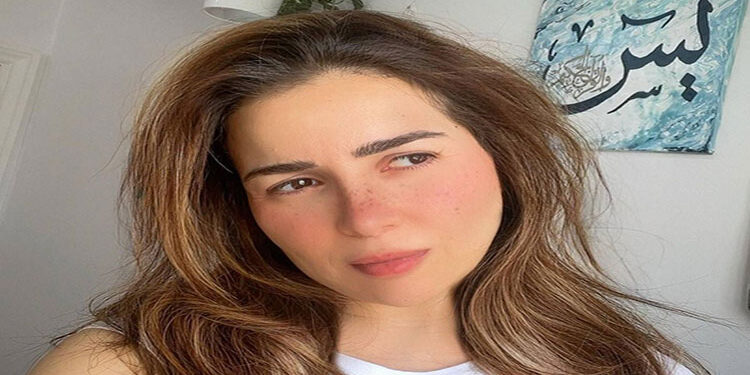 مي عز الدين تتمنى الشفاء العاجل لأنغام