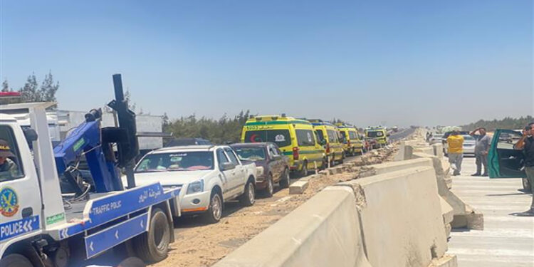 وزير الصحة يتابع تداعيات حادث الطريق الإقليمي بالمنوفية ويوجه بتقديم كافة أوجه الدعم للمصابين وأهالي الضحايا