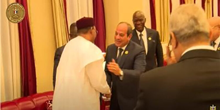 الرئيس السيسى يصل مقر انعقاد اجتماع القمة التنسيقى للاتحاد الأفريقى