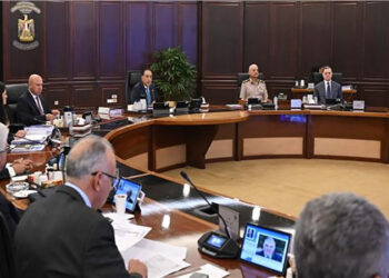 رئيس الوزراء يترأس الاجتماع الأسبوعي للحكومة بالعلمين الجديدة