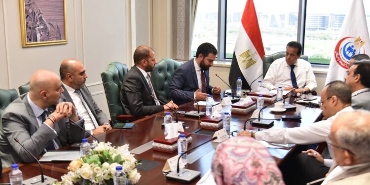 وزير الصحة يوجه بتعزيز الخدمات الطبية بمستشفى جوستاف روسي (هرمل سابقا) ومتابعة دقيقة لجودة الخدمة ورضا المرضى‎