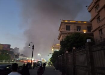 “تنظيم الاتصالات” يعلن السيطرة على حريق سنترال رمسيس ونقل حركة الإنترنت