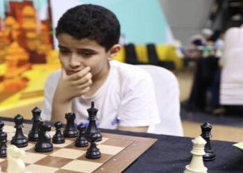 عبد الرحمن سامح يعود للقاهرة اليوم بعد الفوز بذهبية كأس العالم للشطرنج