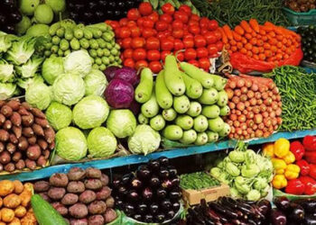 أسعار الخضار والفاكهة اليوم الأحد