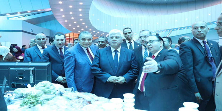 وزير التعليم العالي ومحافظ كفر الشيخ ورئيس الجامعة يفتتحون عددًا من المشروعات بجامعة كفر الشيخ