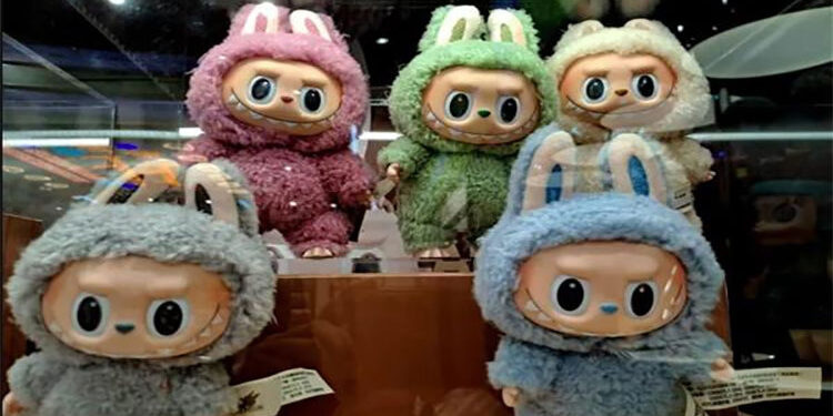 حملة رقابية مشددة في إقليم كردستان لمصادرة دمية «لابوبو» المثيرة للجدل