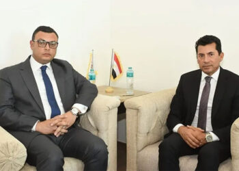 وزيرا الإسكان والشباب  يتابعان ملفات العمل وأوجه التعاون المشترك