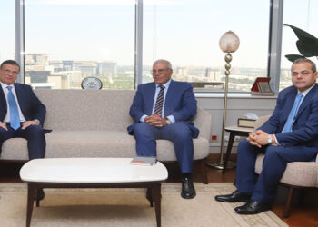 وزير الزراعة يستقبل السفير المصري الجديد في رومانيا ومولدوفا لبحث تعزيز التعاون الزراعي