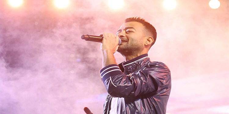 هيثم شاكر يحيى حفلاً غنائيًا فى العبور السبت المقبل