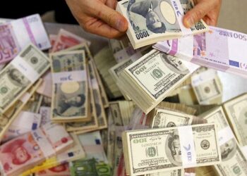 أسعار العملات في مصر اليوم الخميس