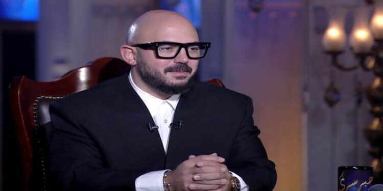 محمود العسيلي يروّج لألبومه الجديد